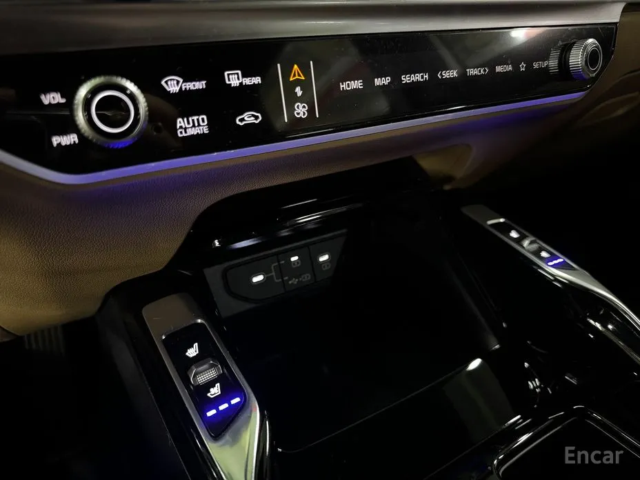 Фото 14 - Kia Sorento