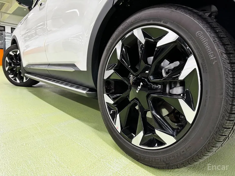 Фото 6 - Kia Sorento