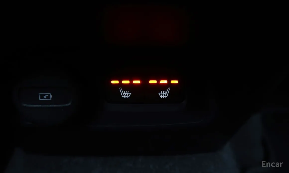 Фото 11 - Volvo XC40