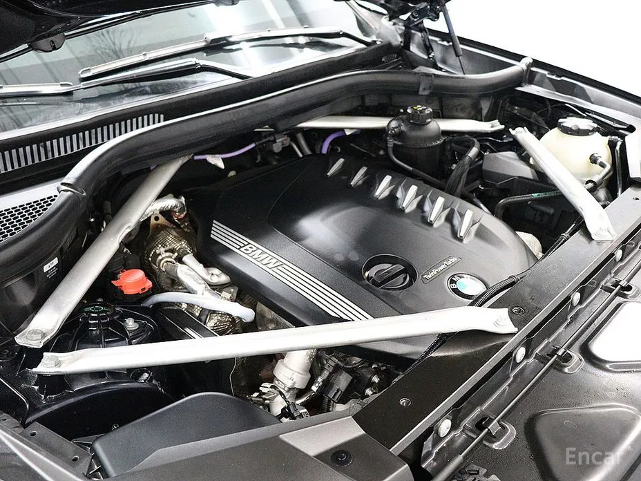 Фото 19 - BMW X5