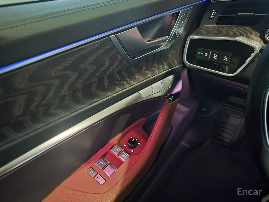 Фото 14 - Audi A6