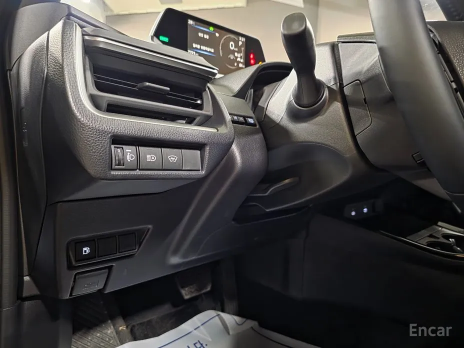 Фото 17 - Toyota Prius