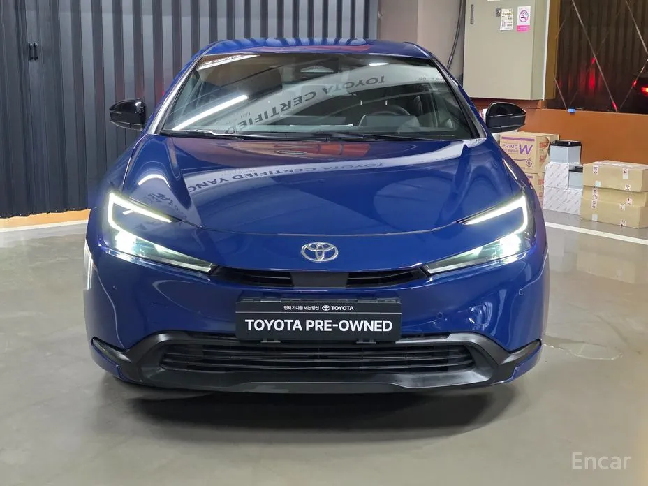 Фото 3 - Toyota Prius