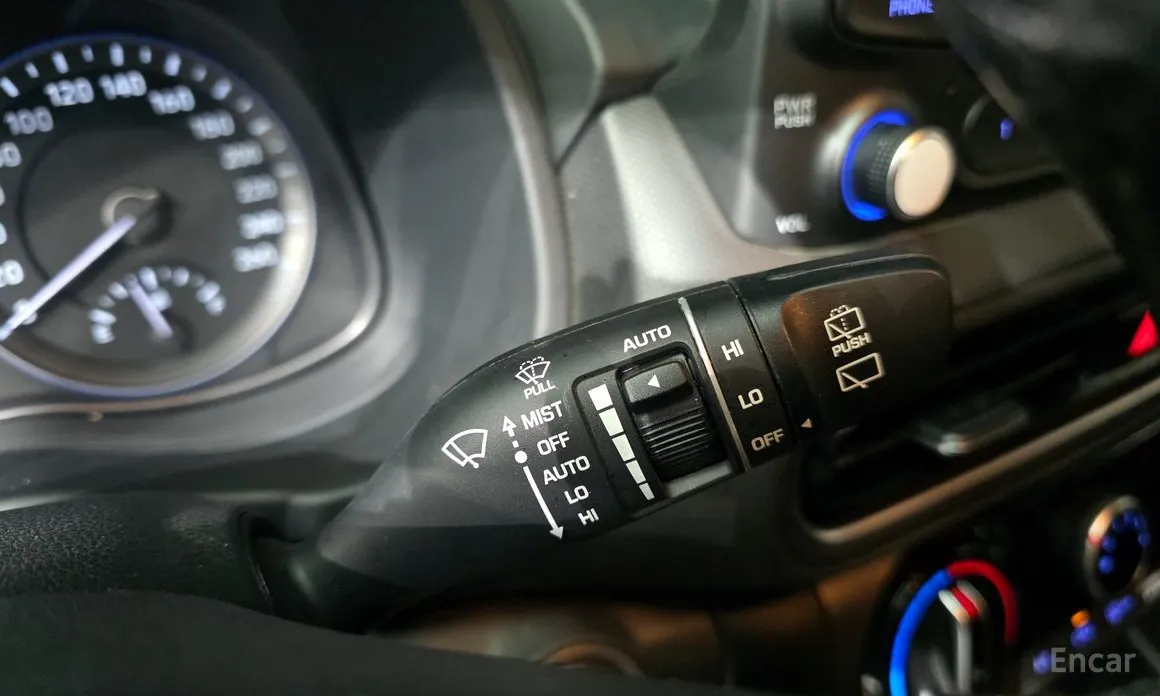 Фото 17 - Hyundai Kona