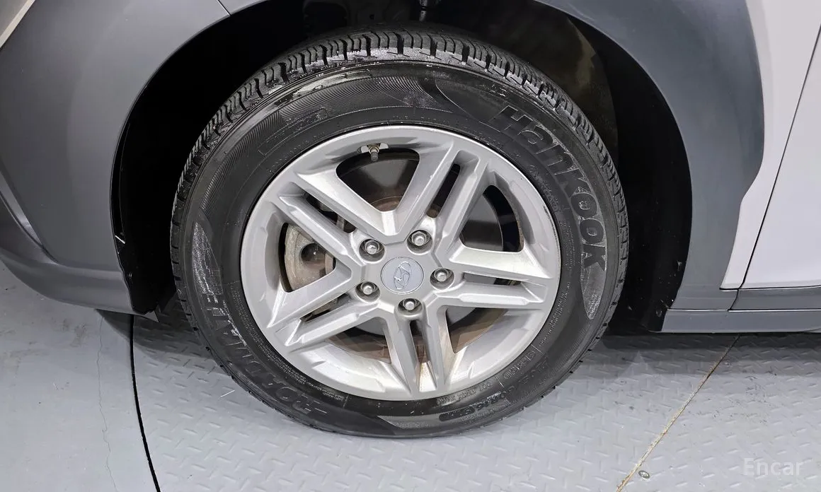 Фото 5 - Hyundai Kona