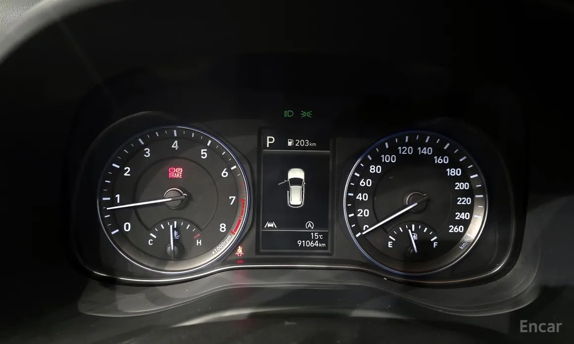 Фото 8 - Hyundai Kona