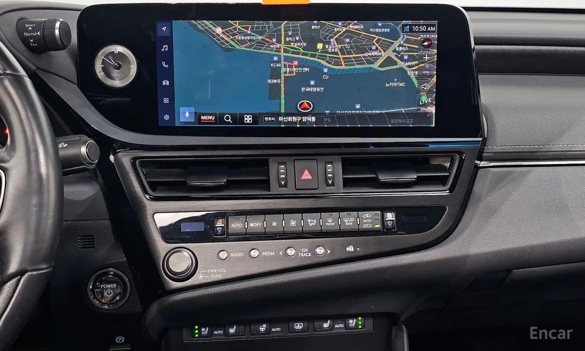 Фото 14 - Lexus ES