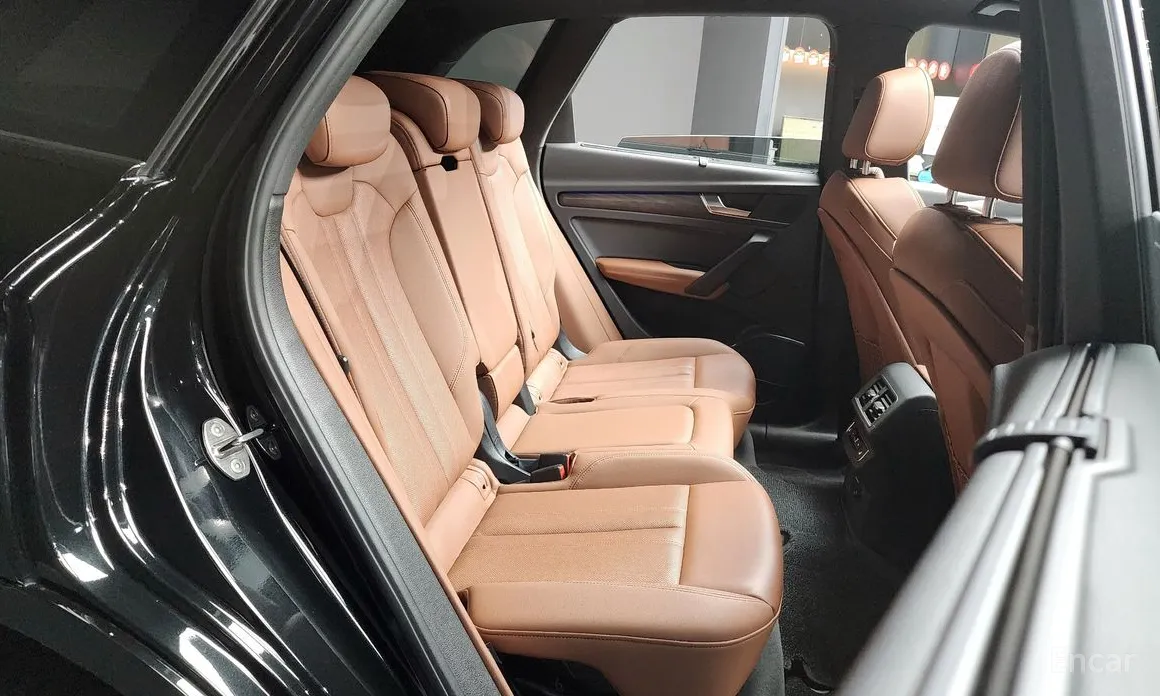 Фото 12 - Audi Q5