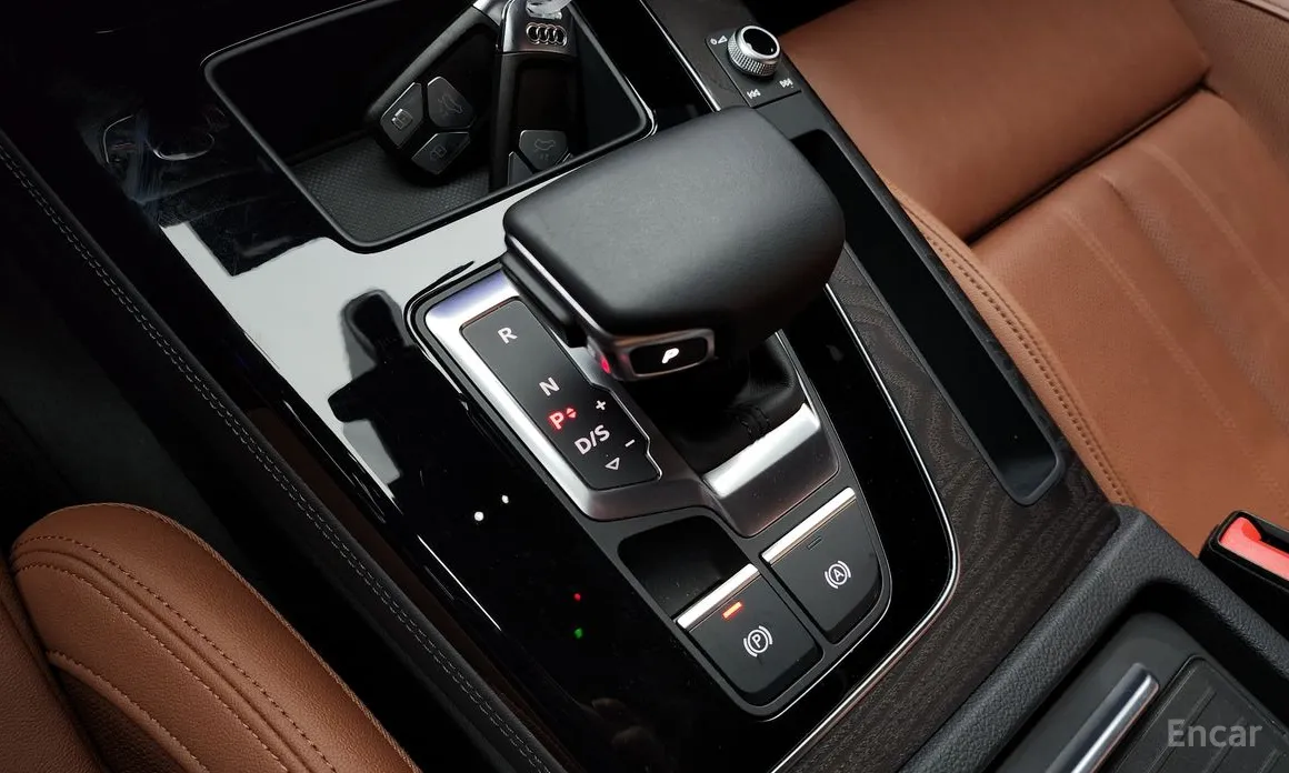 Фото 9 - Audi Q5