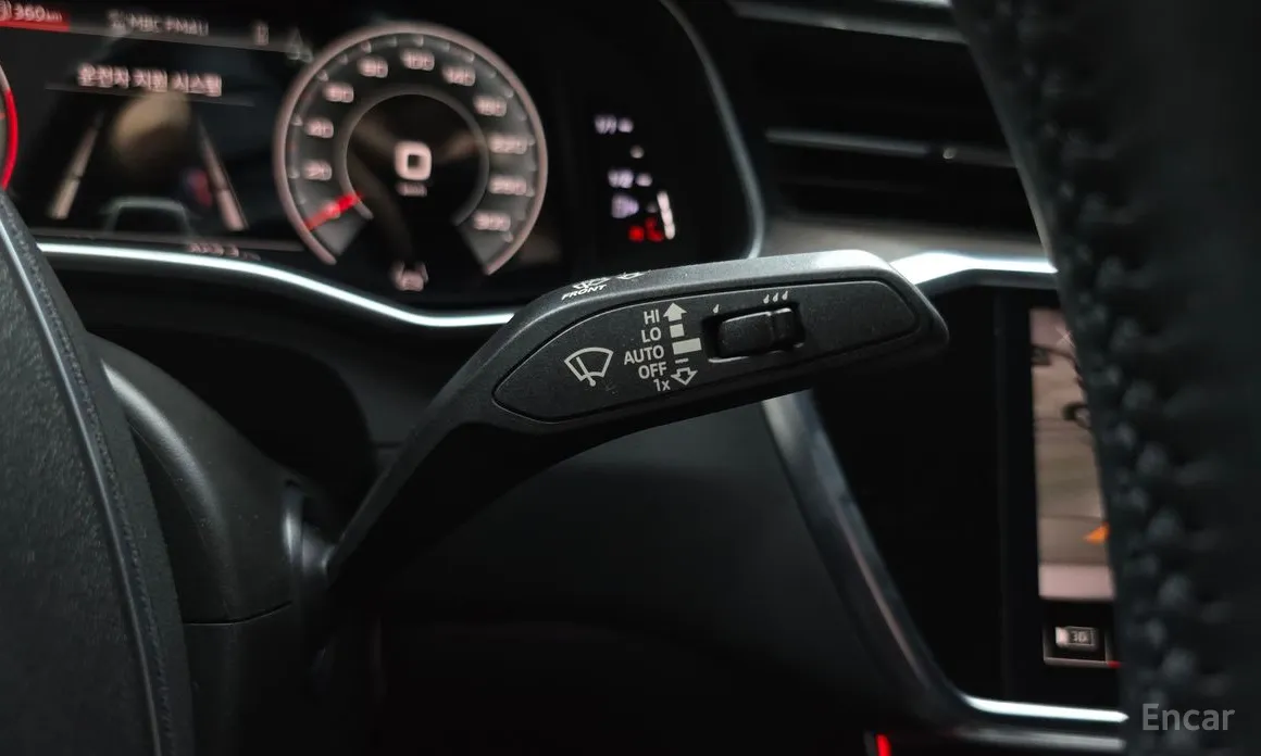 Фото 17 - Audi A6