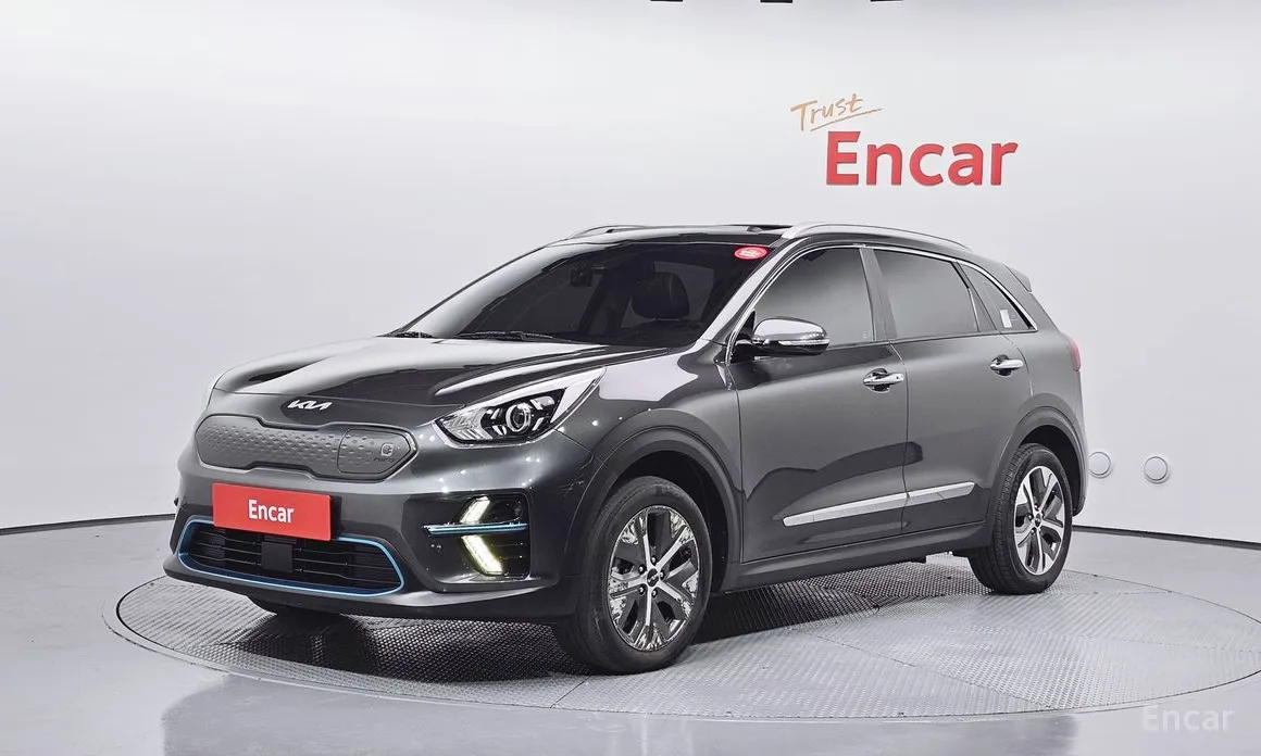 Фото 1 - Kia Niro