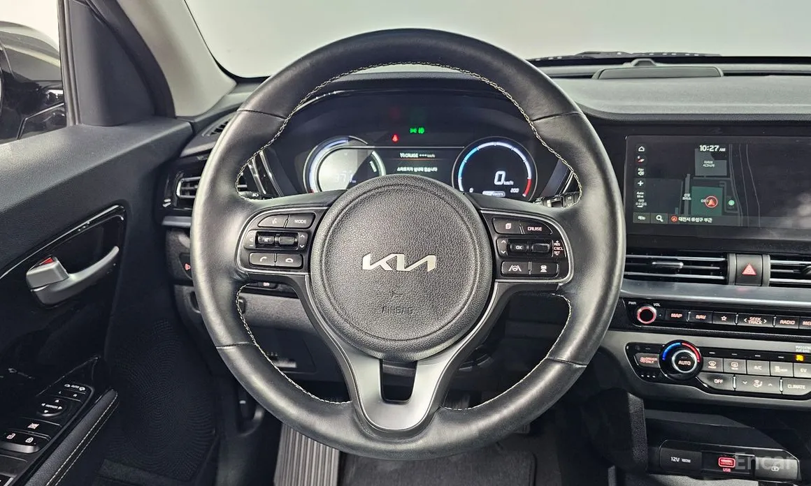 Фото 15 - Kia Niro