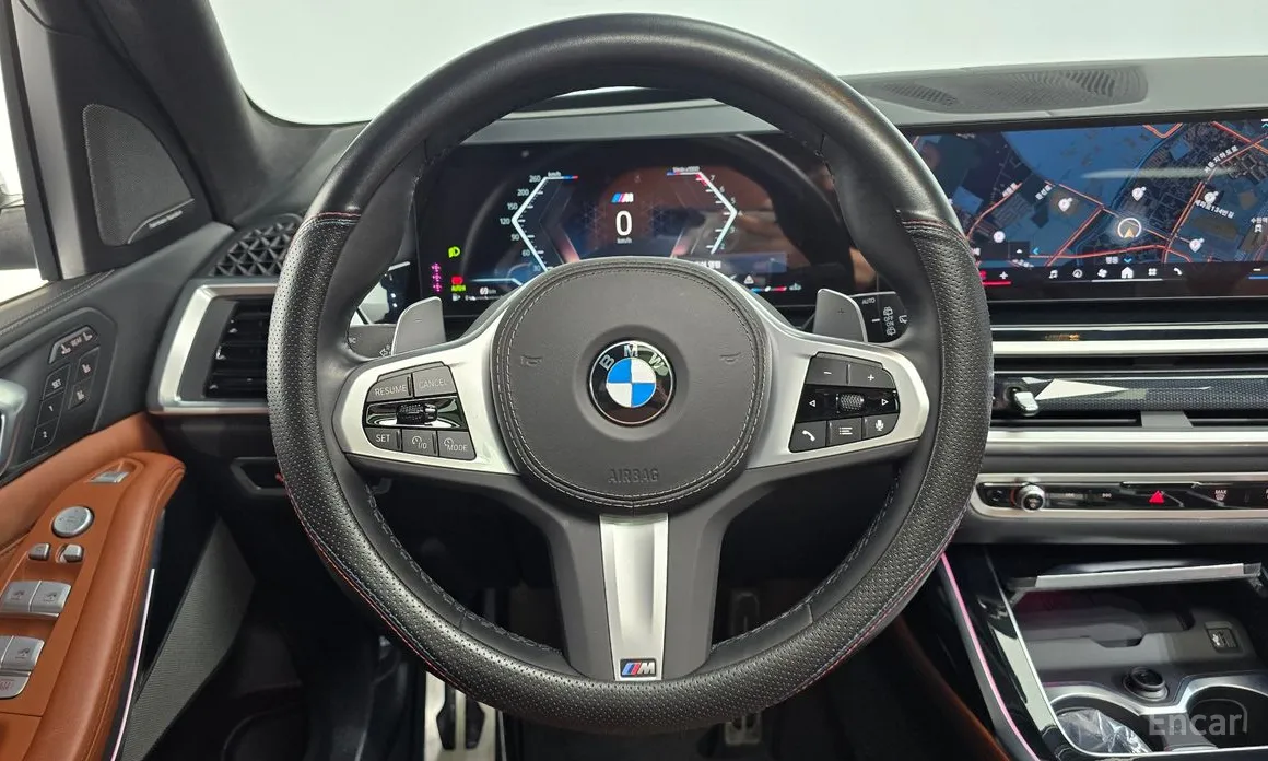 Фото 13 - BMW X7