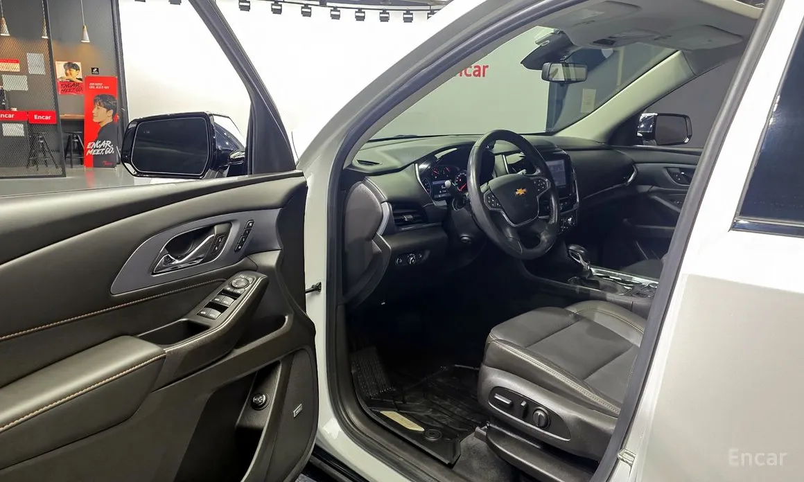 Фото 10 - Chevrolet Traverse