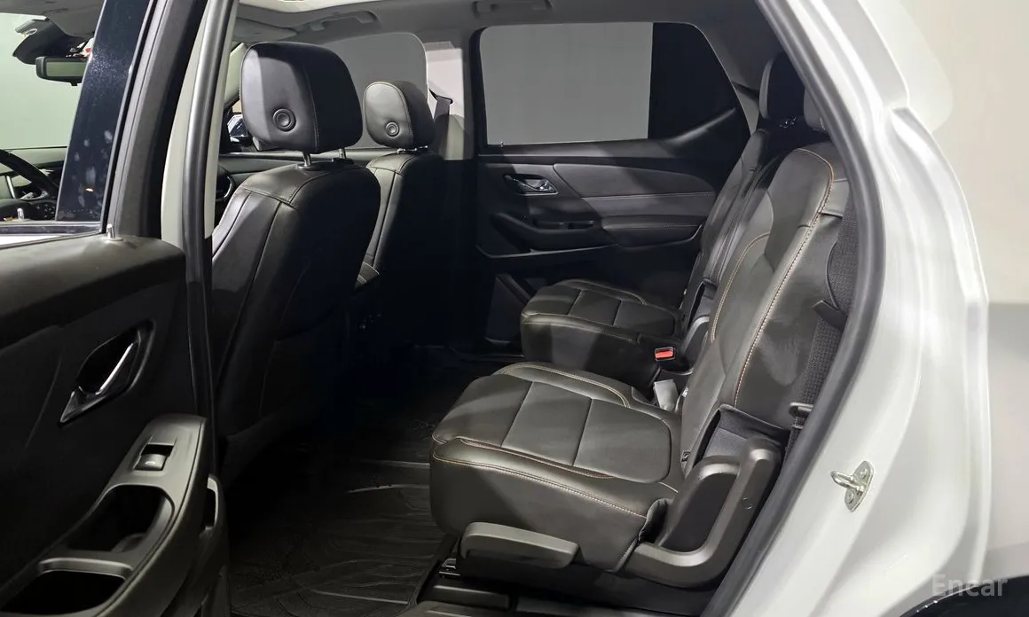 Фото 11 - Chevrolet Traverse