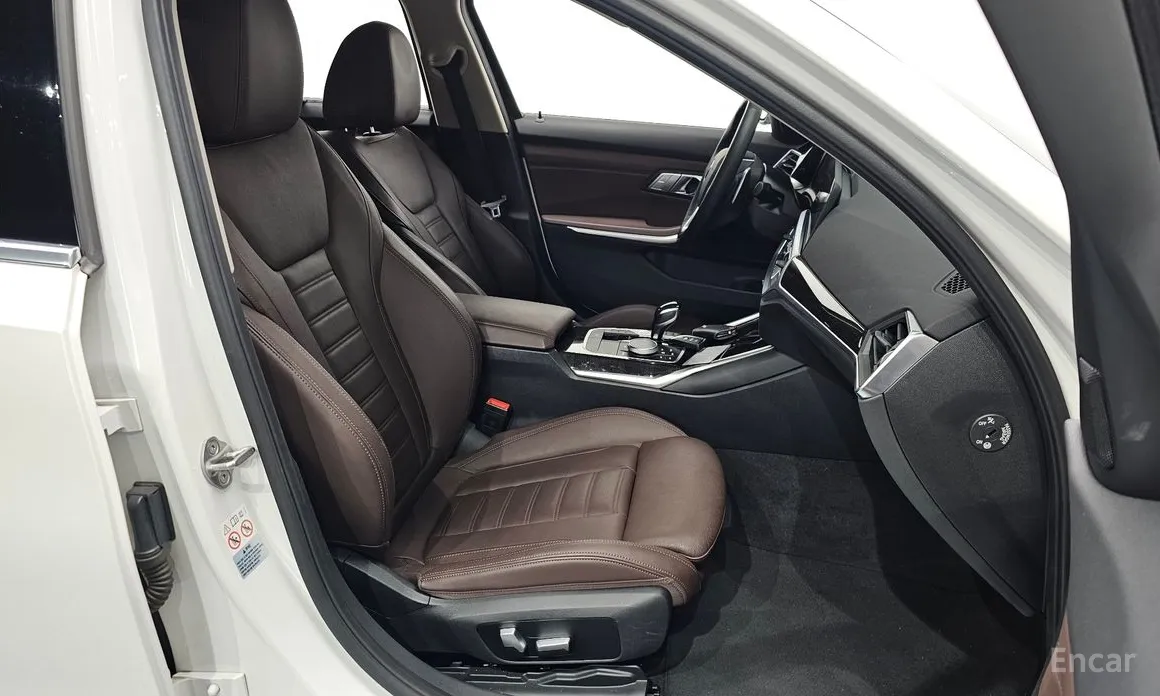 Фото 12 - BMW 3 Series