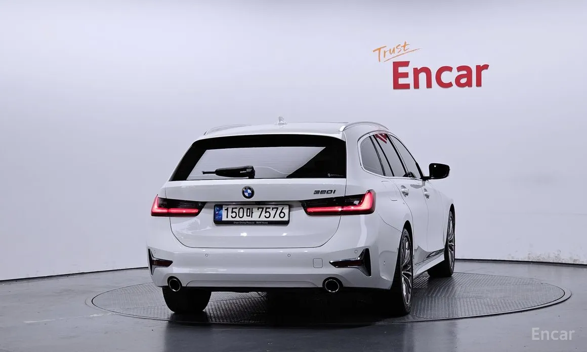 Фото 4 - BMW 3 Series