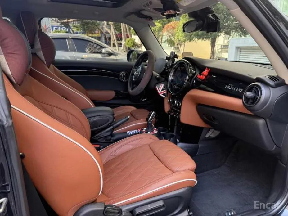 Фото 13 - Mini Cooper