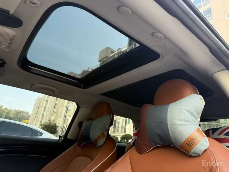 Фото 14 - Mini Cooper