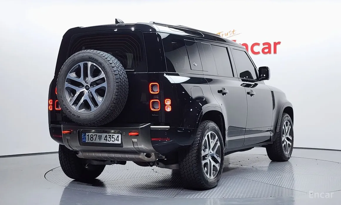 Фото 2 - Land Rover Defender