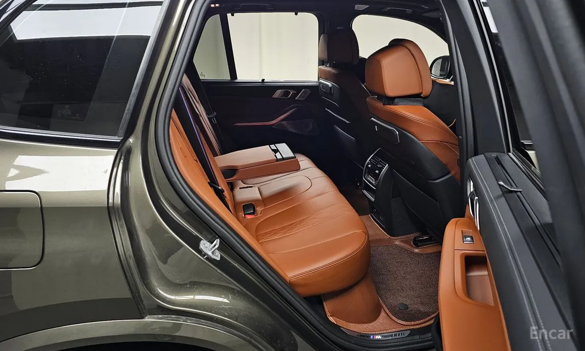 Фото 12 - BMW X5