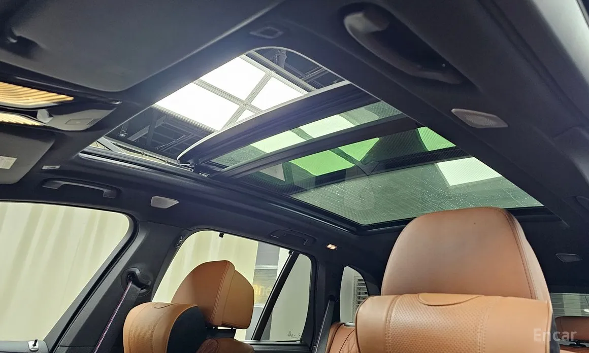 Фото 19 - BMW X5