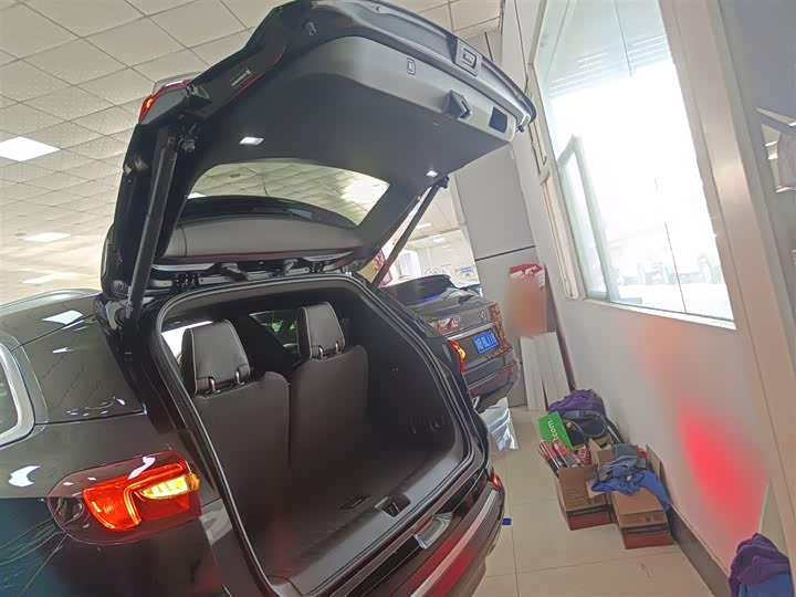 Фото 19 - Buick Enclave