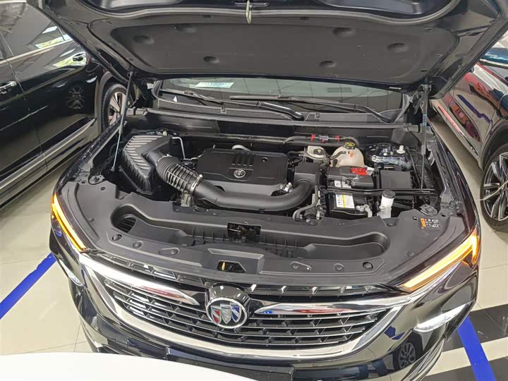 Фото 20 - Buick Enclave