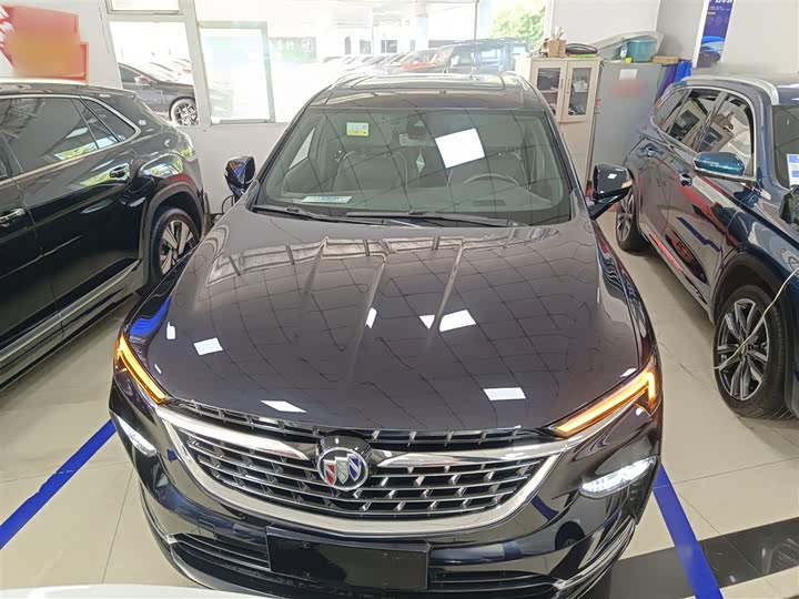 Фото 3 - Buick Enclave