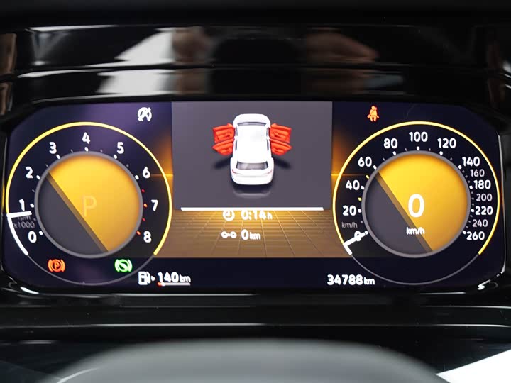 Фото 12 - Volkswagen Golf