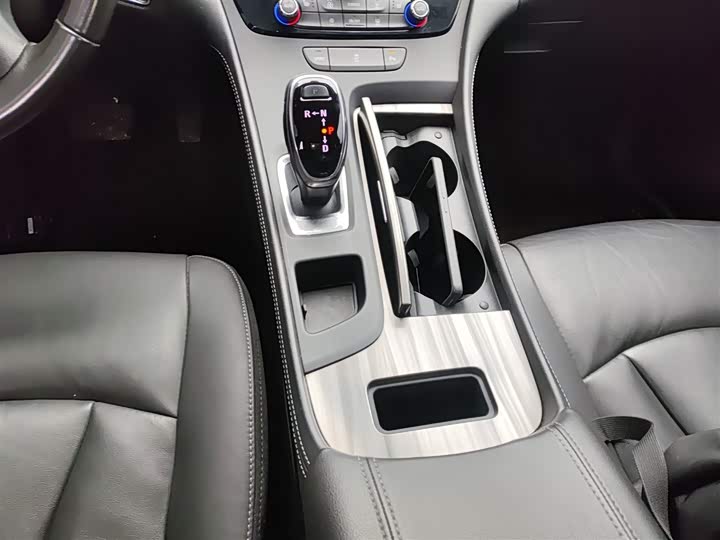 Фото 14 - Buick LaCrosse