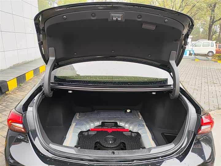 Фото 19 - Buick LaCrosse