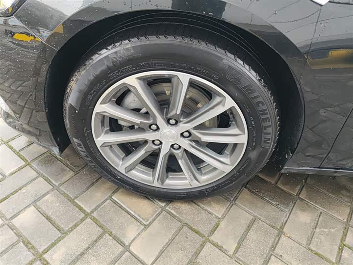 Фото 23 - Buick LaCrosse