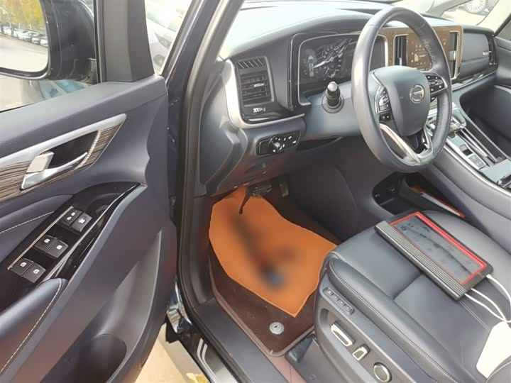 Фото 16 - GAC Trumpchi M8