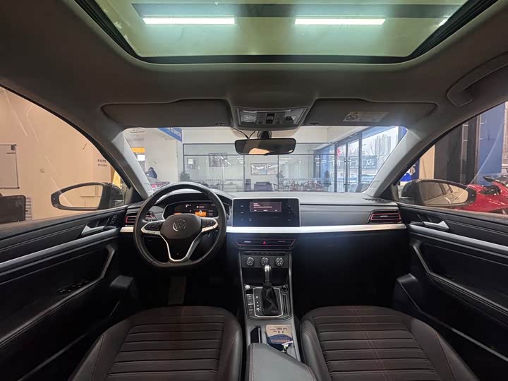 Фото 17 - Volkswagen Lavida