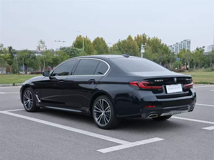 Фото 7 - BMW 5 Series