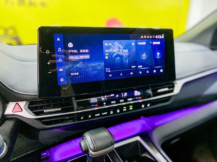 Фото 14 - Toyota Sienna