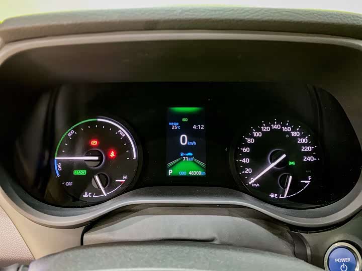 Фото 15 - Toyota Sienna