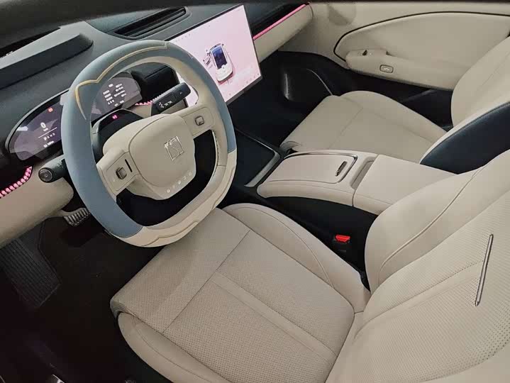 Фото 5 - Zeekr 007