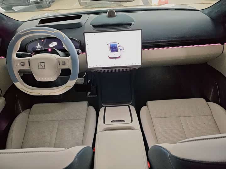 Фото 7 - Zeekr 007