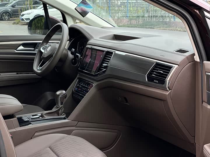 Фото 10 - Volkswagen Viloran