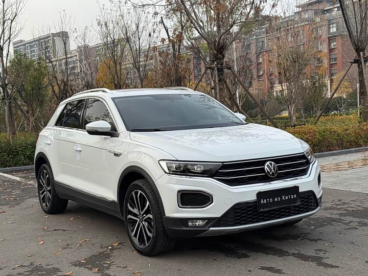 Фото 3 - Volkswagen T-Roc