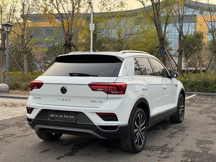 Фото 6 - Volkswagen T-Roc