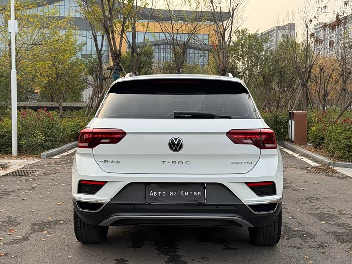 Фото 7 - Volkswagen T-Roc