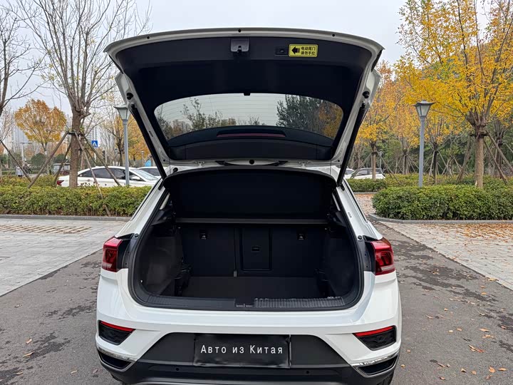 Фото 9 - Volkswagen T-Roc