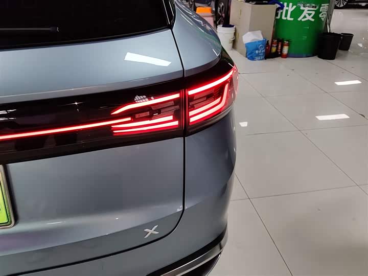 Фото 8 - Volkswagen ID.4 X