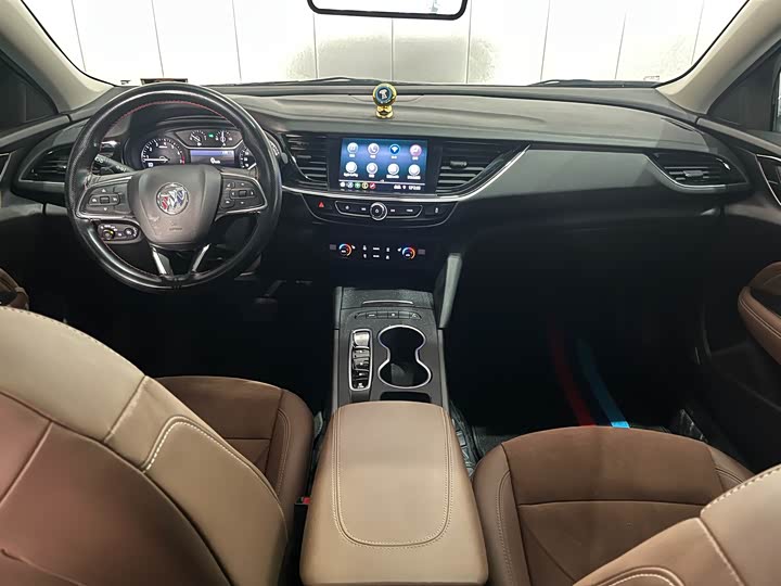 Фото 15 - Buick Regal