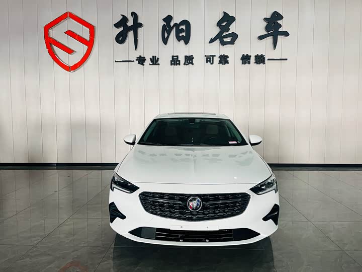 Фото 2 - Buick Regal