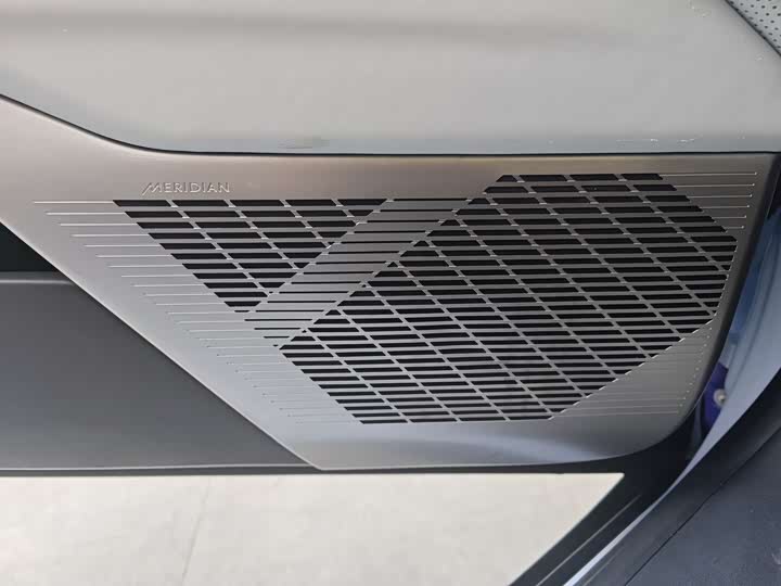 Фото 16 - HiPhi Z