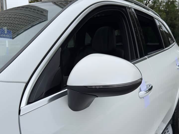 Фото 11 - Mercedes-Benz GLC-Class